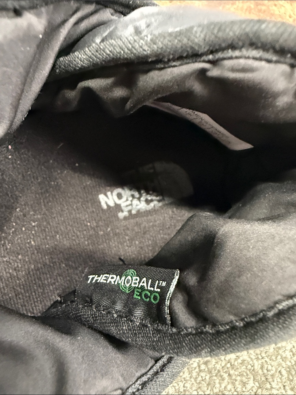 The North Face Slippers Wm 9 Black Quilted Thermoball Insulated Slip-On Booties - Picture 6 of 10